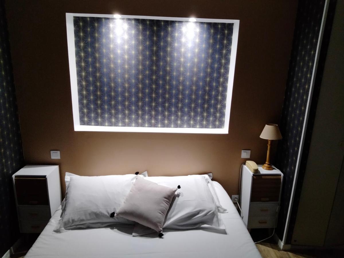 אמיינס Hotel Central Anzac מראה חיצוני תמונה