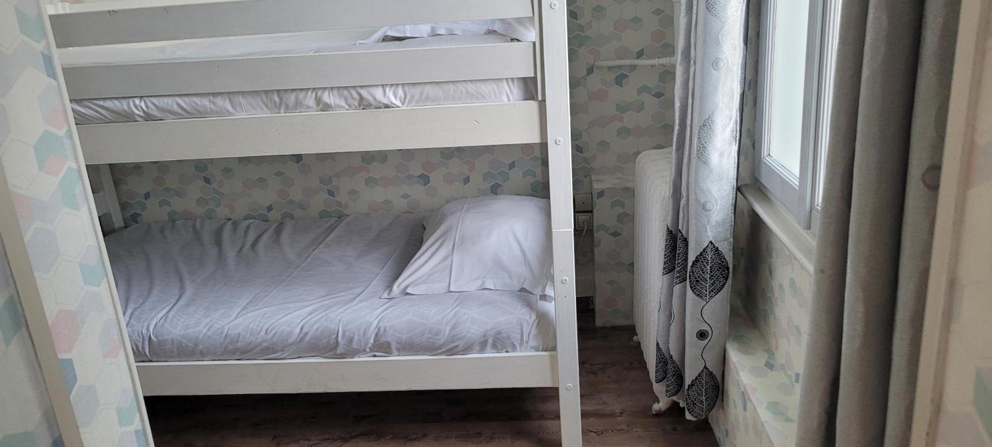 אמיינס Hotel Central Anzac מראה חיצוני תמונה