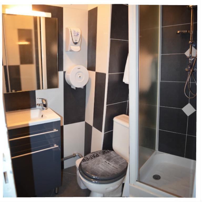 אמיינס Hotel Central Anzac מראה חיצוני תמונה